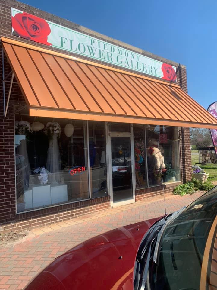 PIEDMONT FLOWER GALLERY florist in Boiling Springs SC